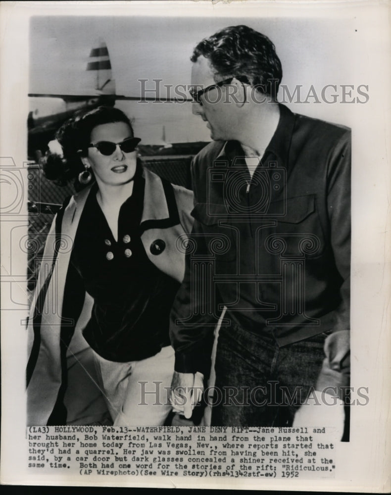 1952 Wire Photo Jane Russell and husband Bob Waterfiedl at Las Vegas Nevada. - Historic Images