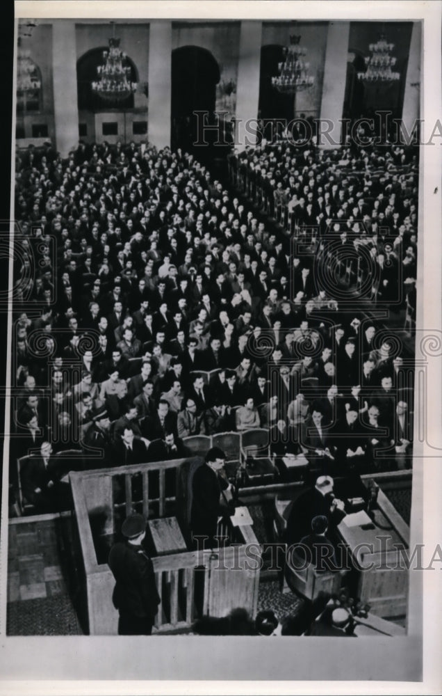 1960 Press Photo Francis Powers testifies at his trial on espionage charges - Historic Images