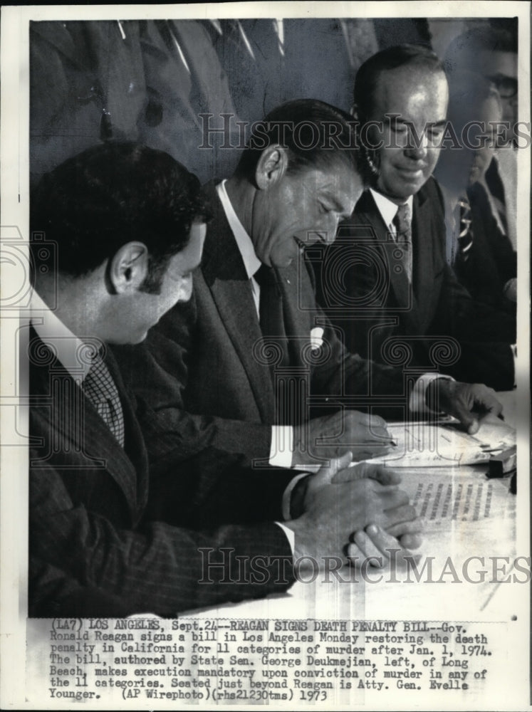 1973 Press Photo Gov Ronald Reagan with Sen George Deukmejian &amp; Atty Gen Younger - Historic Images