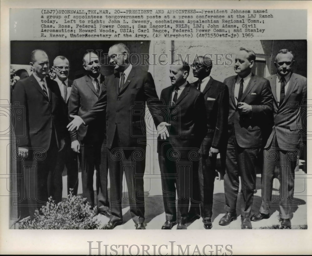 1965 Press Photo Pres. Johnson named a group of appointees at the LBJ Rench - Historic Images