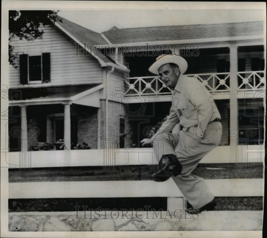 1960 Wire Photo Sen Lyndon B.Johnson Sits on the Fence Infront of Ranch House - Historic Images