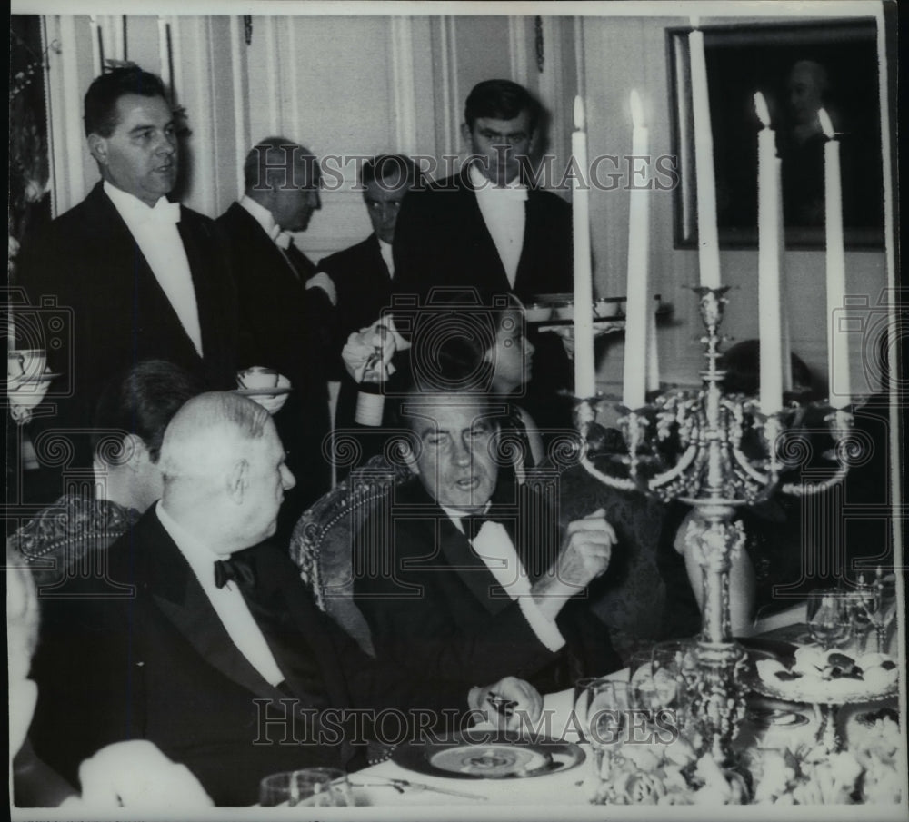 1969 Press Photo French Pres Charles De Gaulle and visiting Pres Richard M Nixon - Historic Images