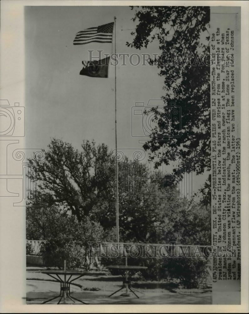 1963 Press Photo Pres. Lyndon Johnson - Home LBJ Ranch - Historic Images