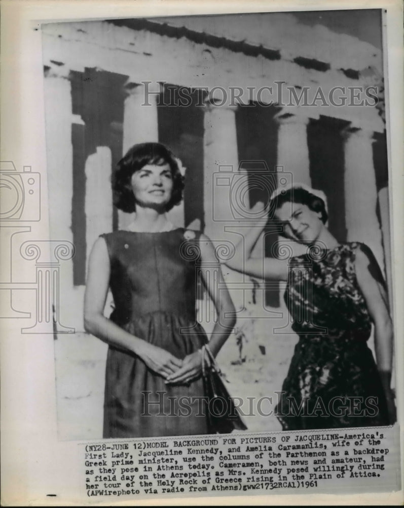 1961 Press Photo US First Lady Jacqueline Kennedy & Amelia Caramanlis in Athens - Historic Images