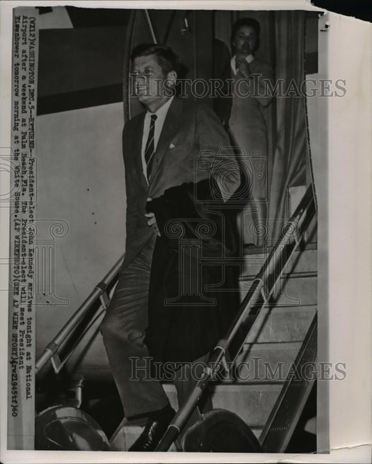 1960 Press Photo President Kennedy Arrives At National Airport - Historic Images