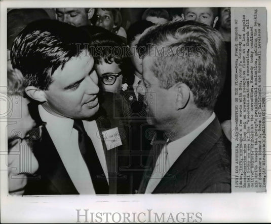 1960 Press Photo Sen Frank Church talks to Sen John Kennedy at LA hotel - Historic Images
