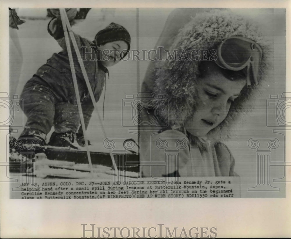 1964 Press Photo John&amp;Caroline Kennedy in ski lessons at Buttermilk Mountain - Historic Images