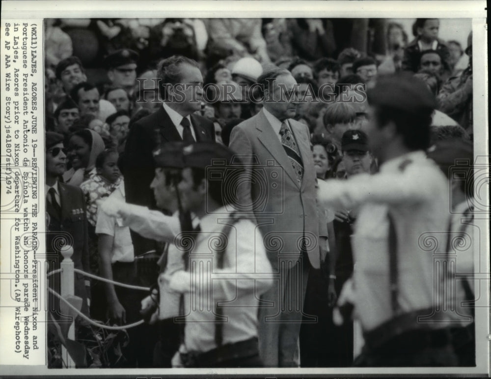 1974 Press Photo Pres.Nixon &amp; Pres.Spinola watches honors parade at Lajes,Azores - Historic Images