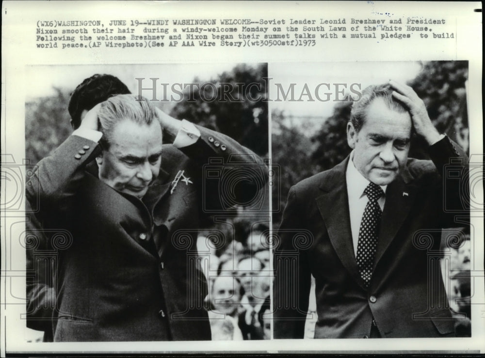 1973 Press Photo Pres.Nixon&amp;Brezhnev welcome by winds at S. Lawn of White House - Historic Images