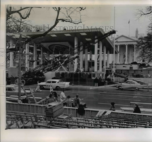 1961 Press Photo Preview of Reviewing stand in front of the White House - Historic Images