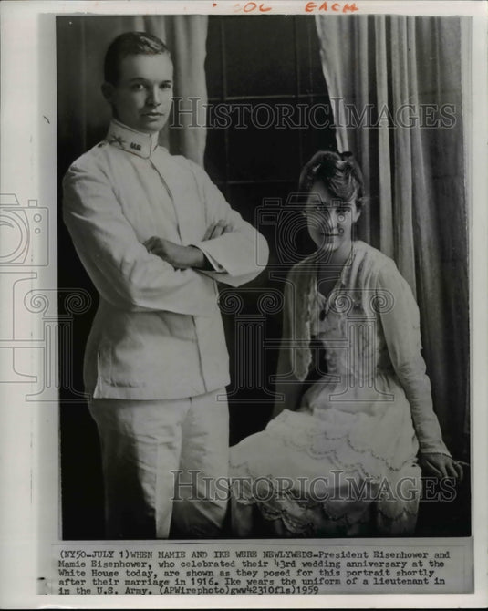1959 Wire Photo Pres Eisenhower & Mamie celebrated their anniversary at the WH - Historic Images