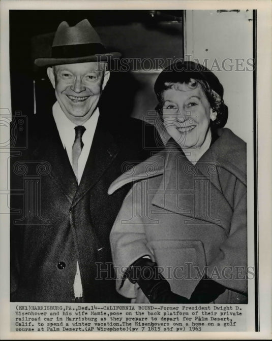 1963 Press Photo Eisenhowers in Harrisburg as they prepare to depart for Calif. - Historic Images
