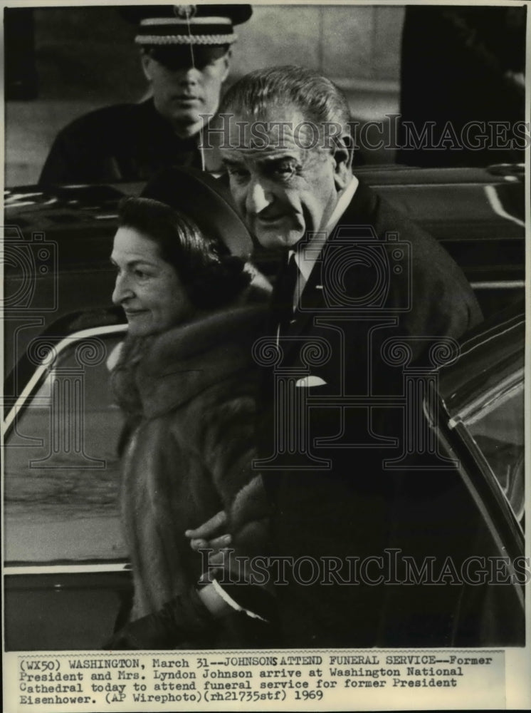 1969 Press Photo Ex-Pres &amp; Mrs Lyndon Johnson for ex-Pres Eisenhower funeral - Historic Images