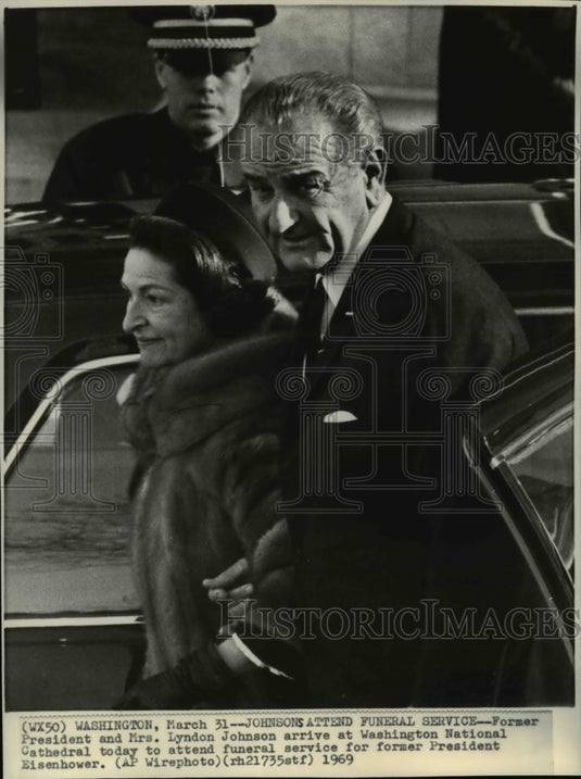 1969 Press Photo Ex-Pres & Mrs Lyndon Johnson for ex-Pres Eisenhower funeral - Historic Images