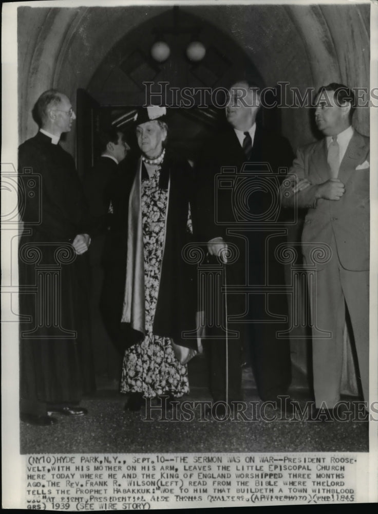 1939 Press Photo President Roosevelt leaves the little Episcopal church and - Historic Images