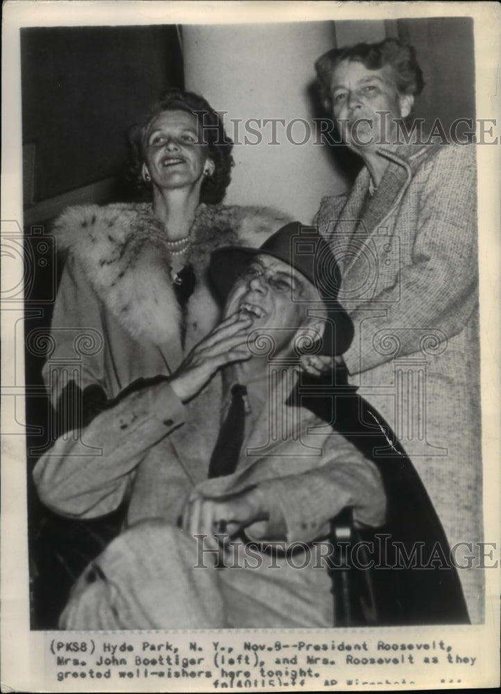 1944 Press Photo President Roosevelt, Mrs. John Boettiger and Mrs. Roosevelt - Historic Images