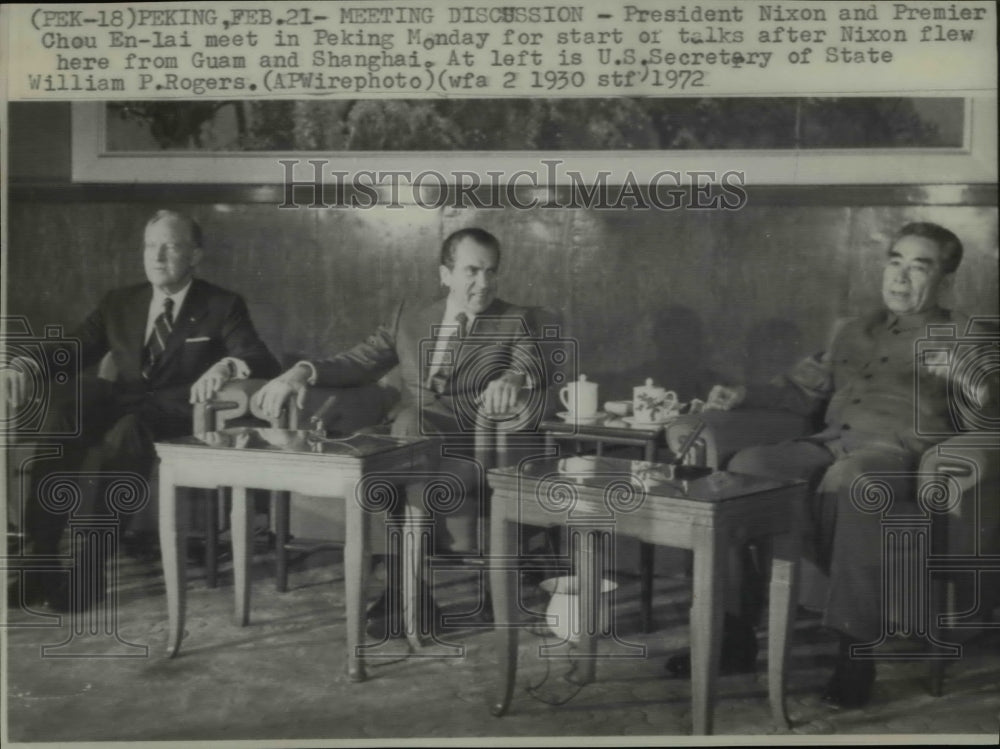 1972 Press Photo President Nixon and Premier Chou En-lai meet in Peking - Historic Images