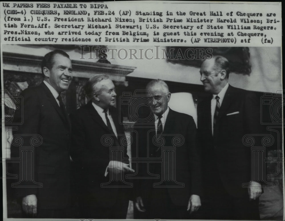 1969 Press Photo Pres.Richard Nixon, European Tour at Great Hall of Chequers. - Historic Images