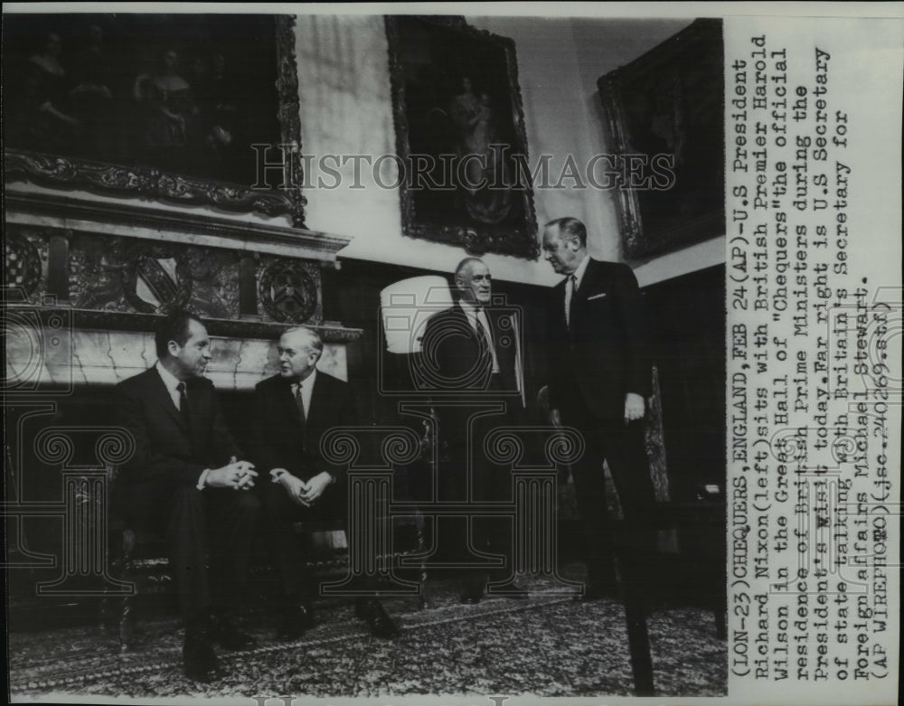 1969 Press Photo U.S. Pres. Richard Nixon with British Premier HArol Wilson. - Historic Images