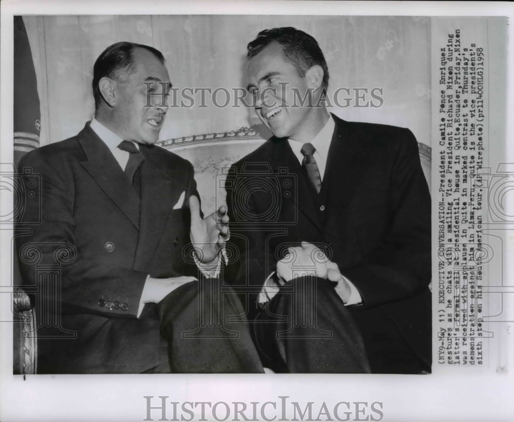 1958 Press Photo Pres Camile Ponce Enriquez chats with VP Richard Nixon - Historic Images