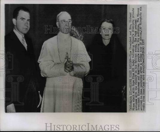 1957 Wire Photo VP & Mrs Richard Nixon visit w/ Pope Pius XII at Vatican - Historic Images