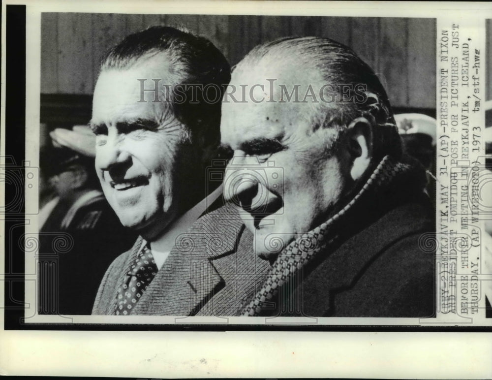 1973 Press Photo Pres Nixon &amp; Pres Pompidoh before meeting in Reykjavik, Iceland - Historic Images