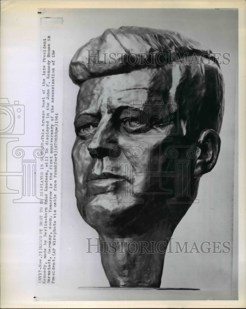 1964 Bronze bust of Pres.Kennedy to be displayed atDarmstadt,Germany - Historic Images