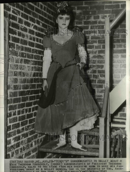 1941 Press Photo Theodora Roosevelt, grand daughter of Pres Theodore Roosevelt - Historic Images