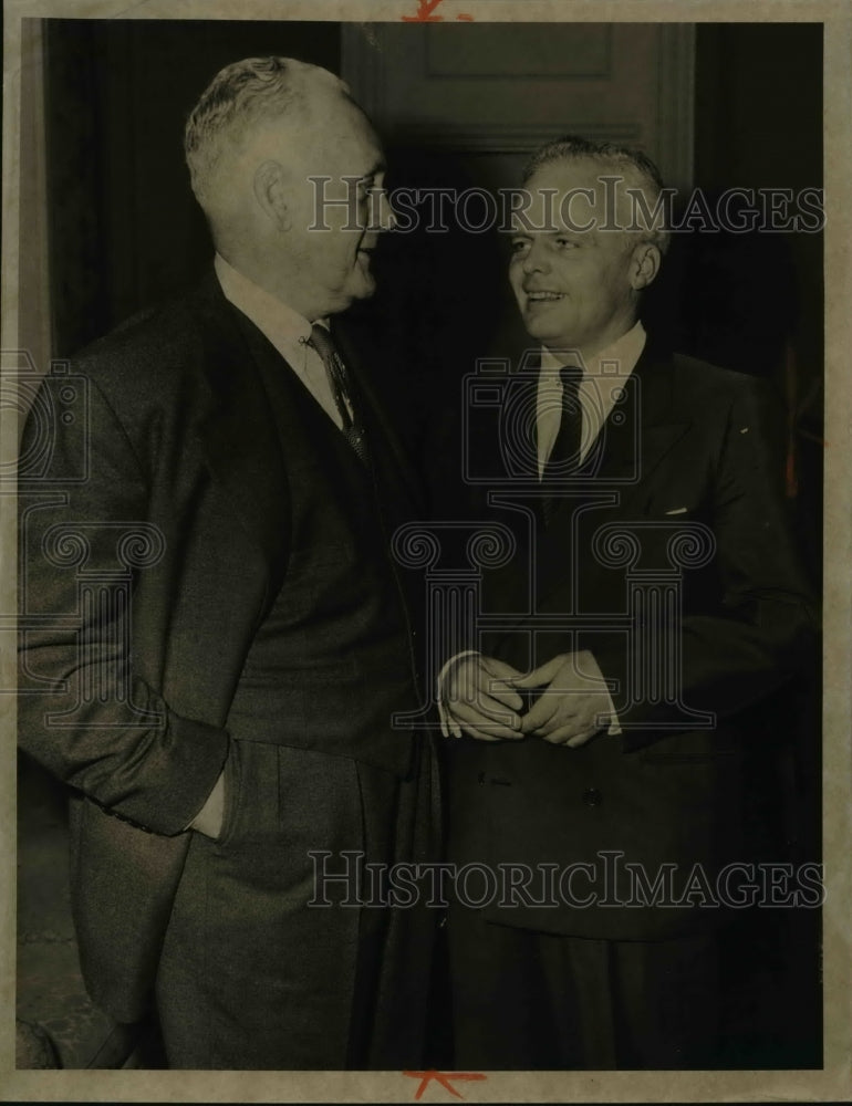 1953 Press Photo Charles F McCahill greets H Chapman Rose, Asst Sec of Treasury - Historic Images