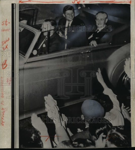 1961 President Kennedy and Prime Minister Harold Macmilan - Historic Images