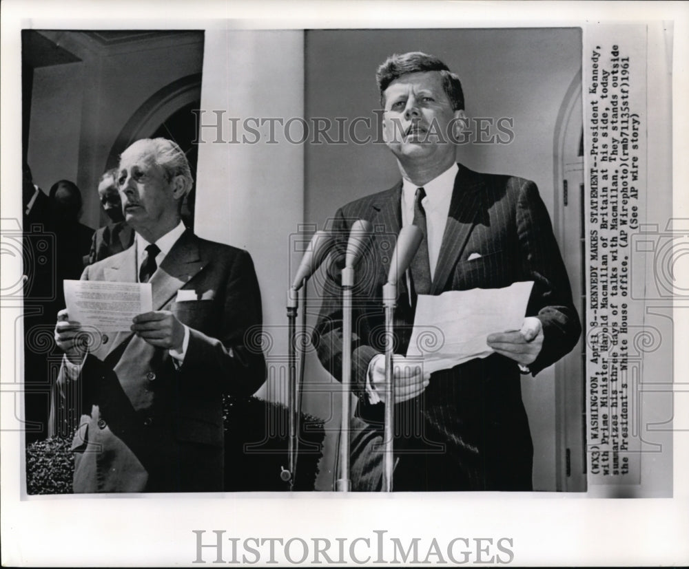 1961 Press Photo President Kennedy with Prime Minister Harold MacMillan of - Historic Images