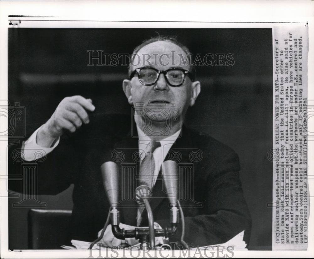 1961 Press Photo Rusk discusses Nuclear power for NATO in Washington - Historic Images