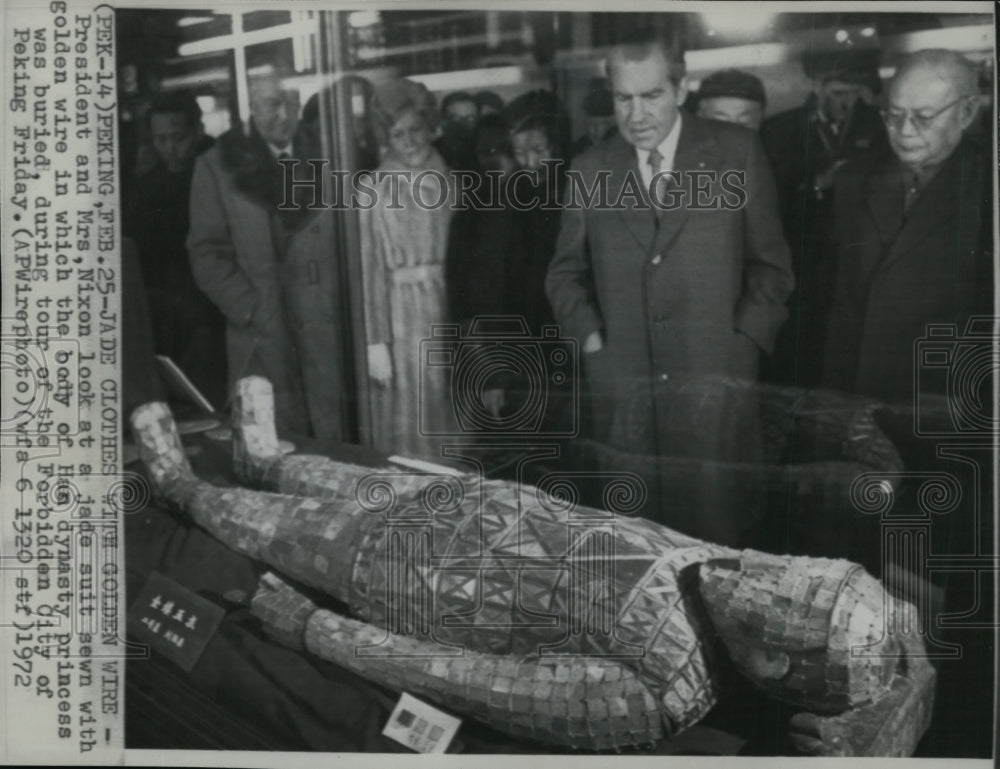 1972 Press Photo Pres &amp; Mrs Nixon visits the Forbidden City of Peking - Historic Images