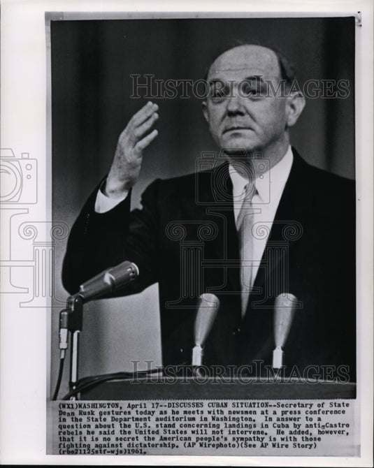 1961 Press Photo Sec. Rusk discusses Cuban Situation - Historic Images