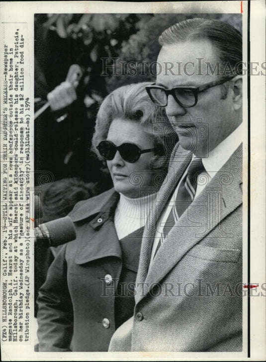 1974 Press Photo Hearsts still waiting for their daughter's release - Historic Images