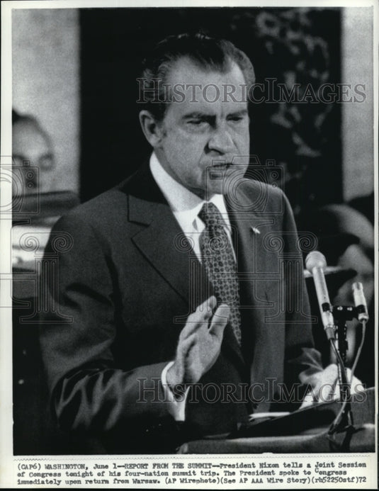 1972 Press Photo Pres. Nixon reports from the Four-Nation Summit trip - Historic Images