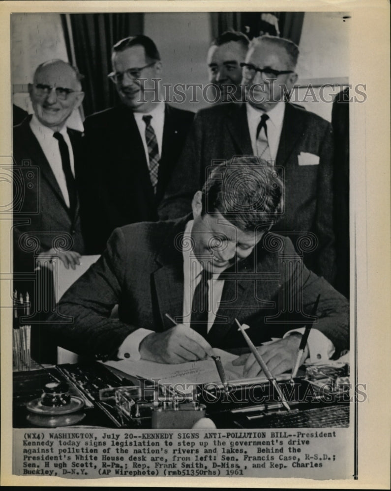 1961 Press Photo President Kennedy, Sen. Francis Case, Sen. Hugh Scott - Historic Images