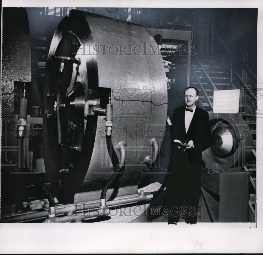 1961 Press Photo 45-ton magnet at Ohio State University, unveiled, is a research - Historic Images