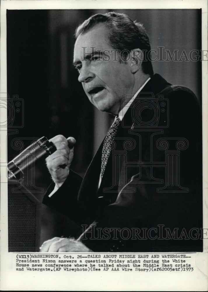 1973 Press Photo Pres Nixon answers a question during the White House - Historic Images