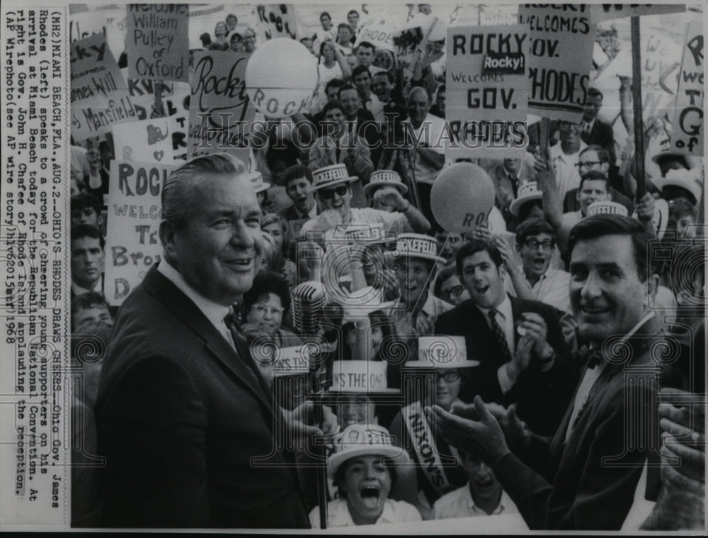 1968 Press Photo Ohio Gov James Rhodes speaks to crowd at Miami Beach - Historic Images