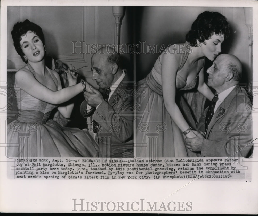 1954 Press Photo Italian Actress Gina Lollobrigida with Emil Margiotta. - Historic Images