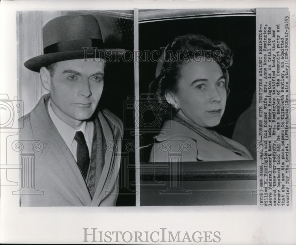 1953 Press Photo William W.Remington and His Former Wife Leave Federal Court - Historic Images