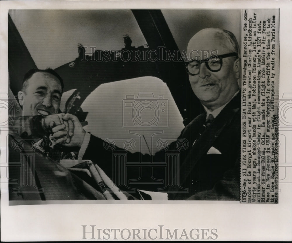 1957 Wire Photo Ange Renvoise Shakes Hands with Maj.R.Risner at Le Bourget - Historic Images