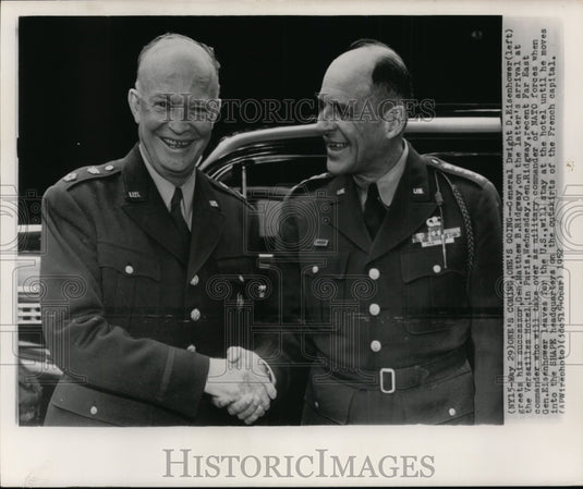 1952 Press Photo Gen. Eisenhower with Gen. Ridgway at Versailles Hotel in Paris - Historic Images