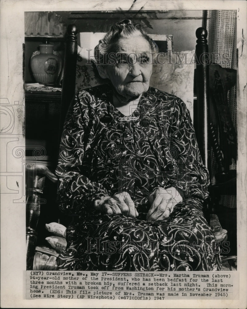 1947 Press Photo President Truman&#39;s mother, Mrs Martha E Truman in her home - Historic Images