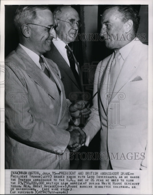 1946 Press Photo President Truman Shake Welcoms Lord Inverchapel & Brent Spence - Historic Images