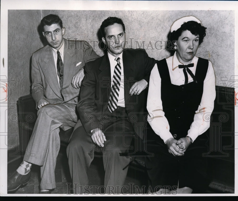 1954 Press Photo Edmond Verlinger seated with the other jurors of the trial - Historic Images