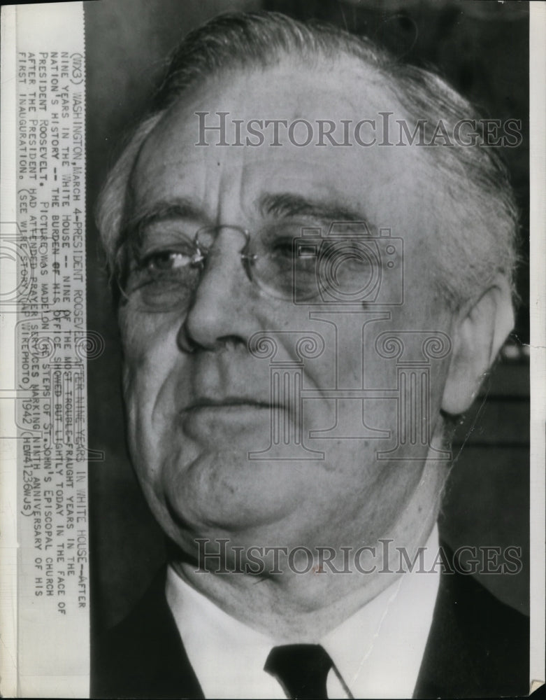 1942 Press Photo Roosevelt after prayer services in St. John&#39;s Episcopal Church. - Historic Images