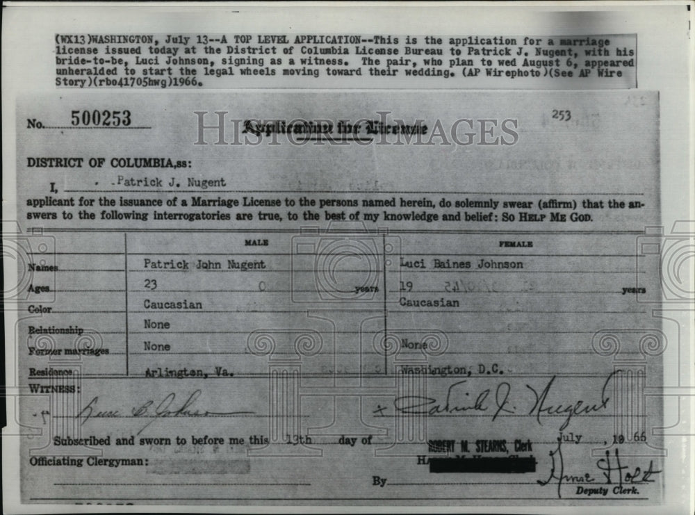 1966 Press Photo Patrick Nugent and Luci Johnson sign for marriage license. - Historic Images