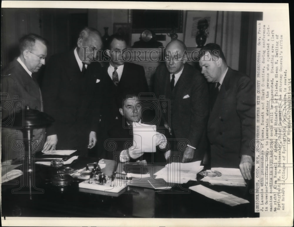 1945 Gov. Frank Lausche, Alva Russell, Joel Rhinefort, Glenn Detling - Historic Images